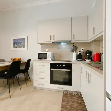 Sokos Residence, 4' Walk From Syngrou-fix Metro Apartment